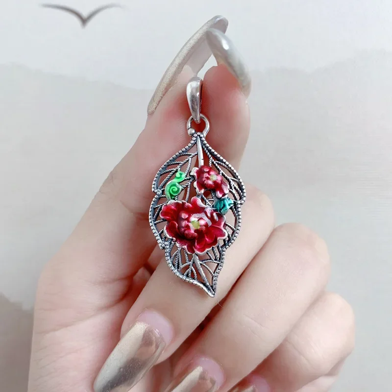 

Real 990 Silver Hollow Peony Leaf Shape Pendants For Women Girls Vintage Ethnic Enamel Colorful Flower Pendant Jewelry DZ048