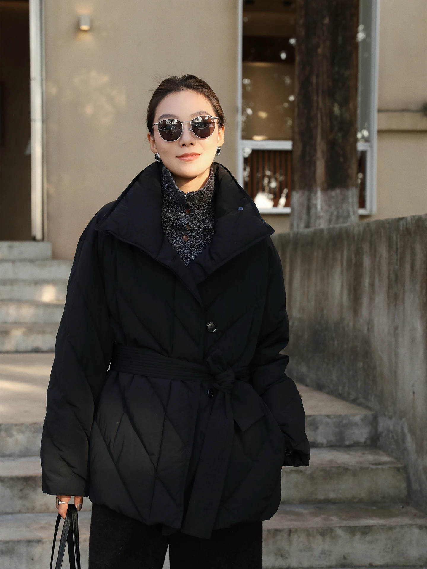 

Женская стеганая куртка-пуховик с поясом на талии, из гусиного пуха, повседневная, с длинными рукавами, теплая, утолщенная, зимняя верхняя одежда