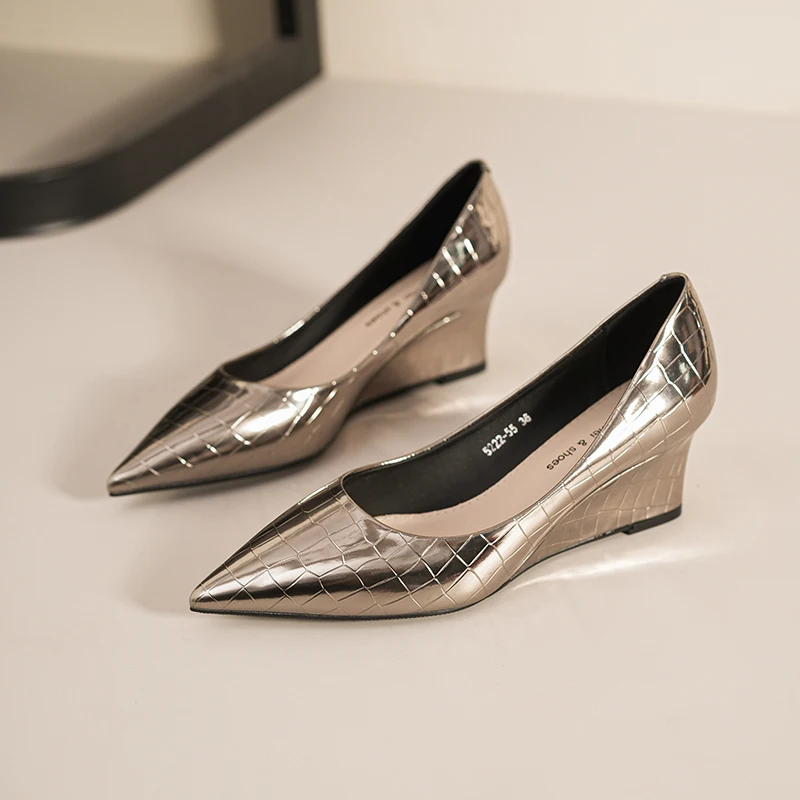 

Autumn Women Pumps Fashion Pointed Toe Patent Leather Wedge Heel Shoes Party Career Work Middle Heeled Single Shoes