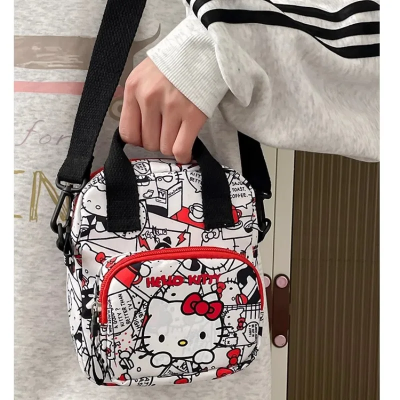 MBTI Hello Kitty torba na ramię damska mała styl japoński moda nadruk kreskówkowy torba Crossbody nylonowa śliczna damska torebka na monety