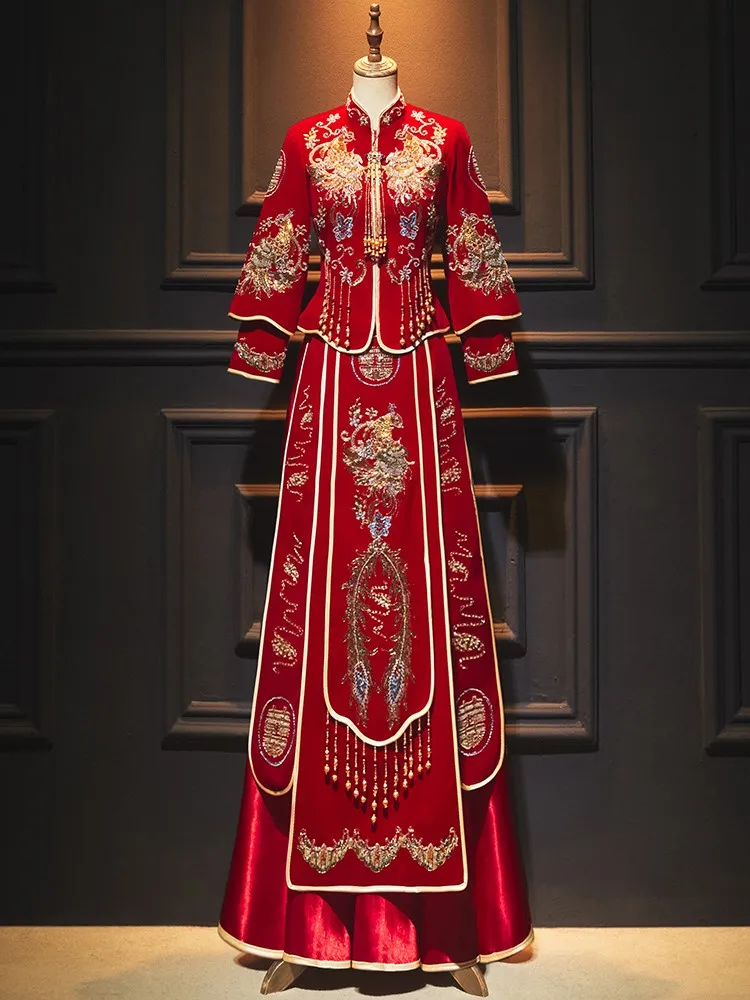 Nieuwe fluwelen jurk voor bruiden Chinese stijl bruiloft gaas roosteren draak en feniks zware vrouwen