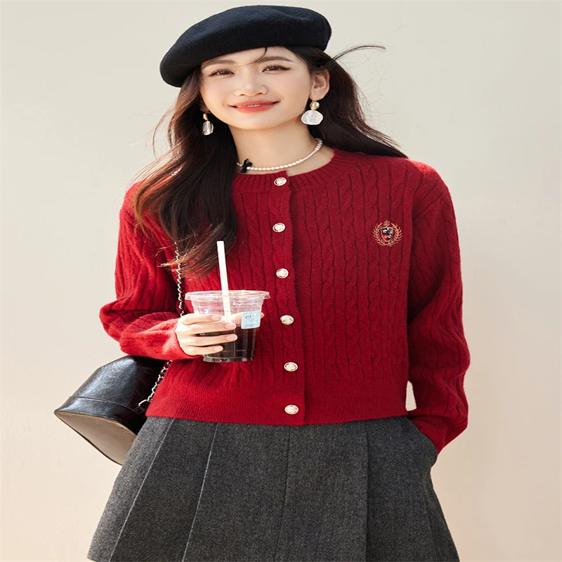 New Autumn Fashion Knitted Cardigan Women Casual Embroidery O-Neck Long Sleeve Golden Buttons Elegant Cashmere Jumper Tops