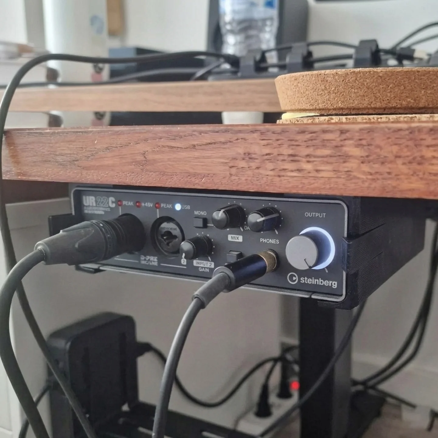 Soporte de Montaje Bajo Escritorio para Interfaz de Audio Yamaha Steinberg UR22C, Organizador de Almacenamiento para Debajo de la Mesa, Ahorro de Espacio