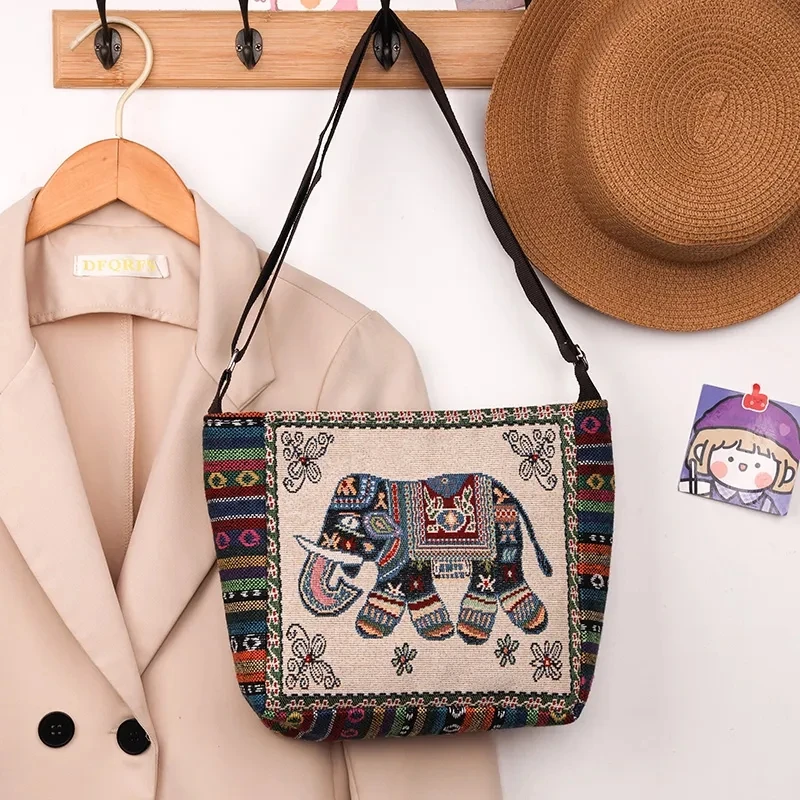 Ethnic Style Handbag Vintage Elephant Embroidery Large Capacity Cloth Bag Animal Shoulder Bag Fashion Personality Tote Bag