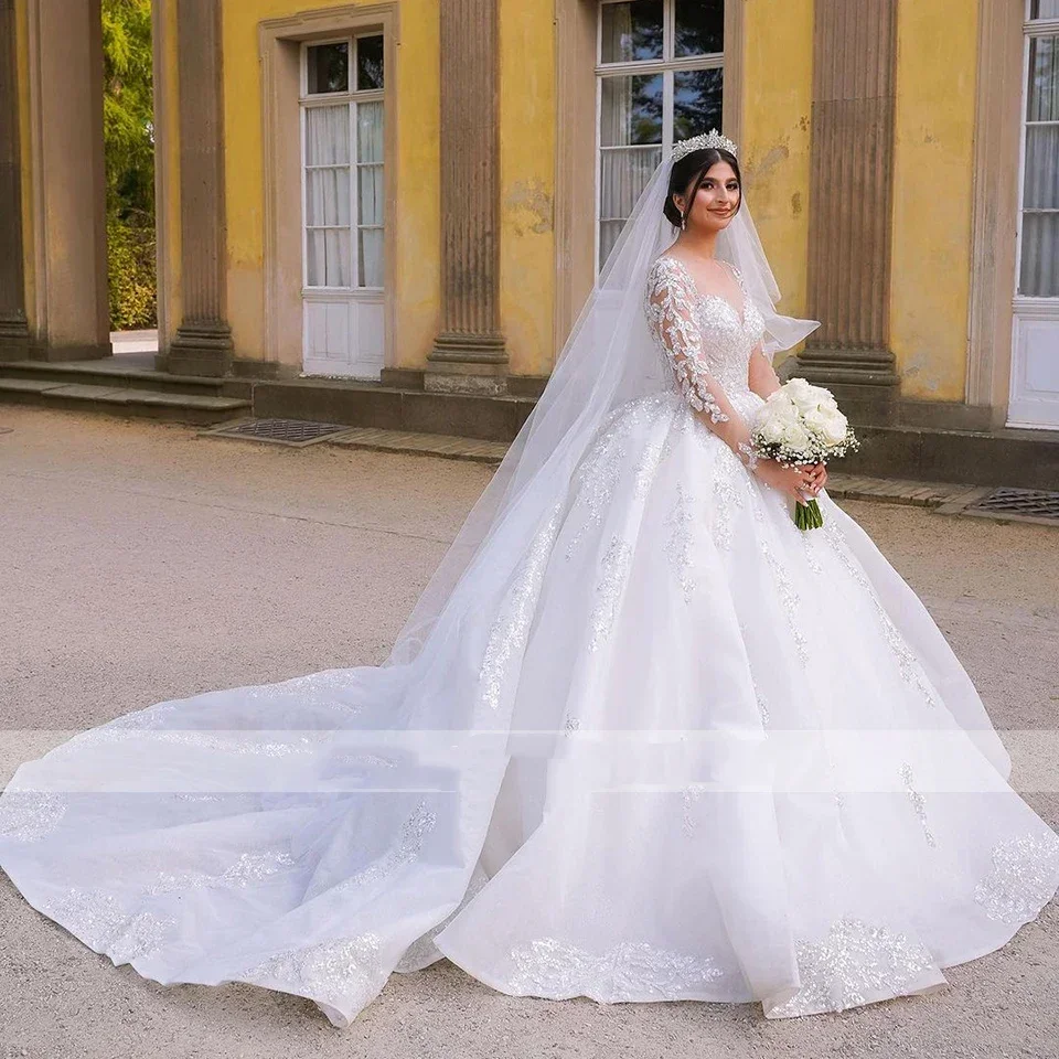 

Customized Glitter Long Sleeves Wedding Dresses Princess O-Neck Chapel Train Women Bride Gown Ball Gown Vestido De Novia 2025