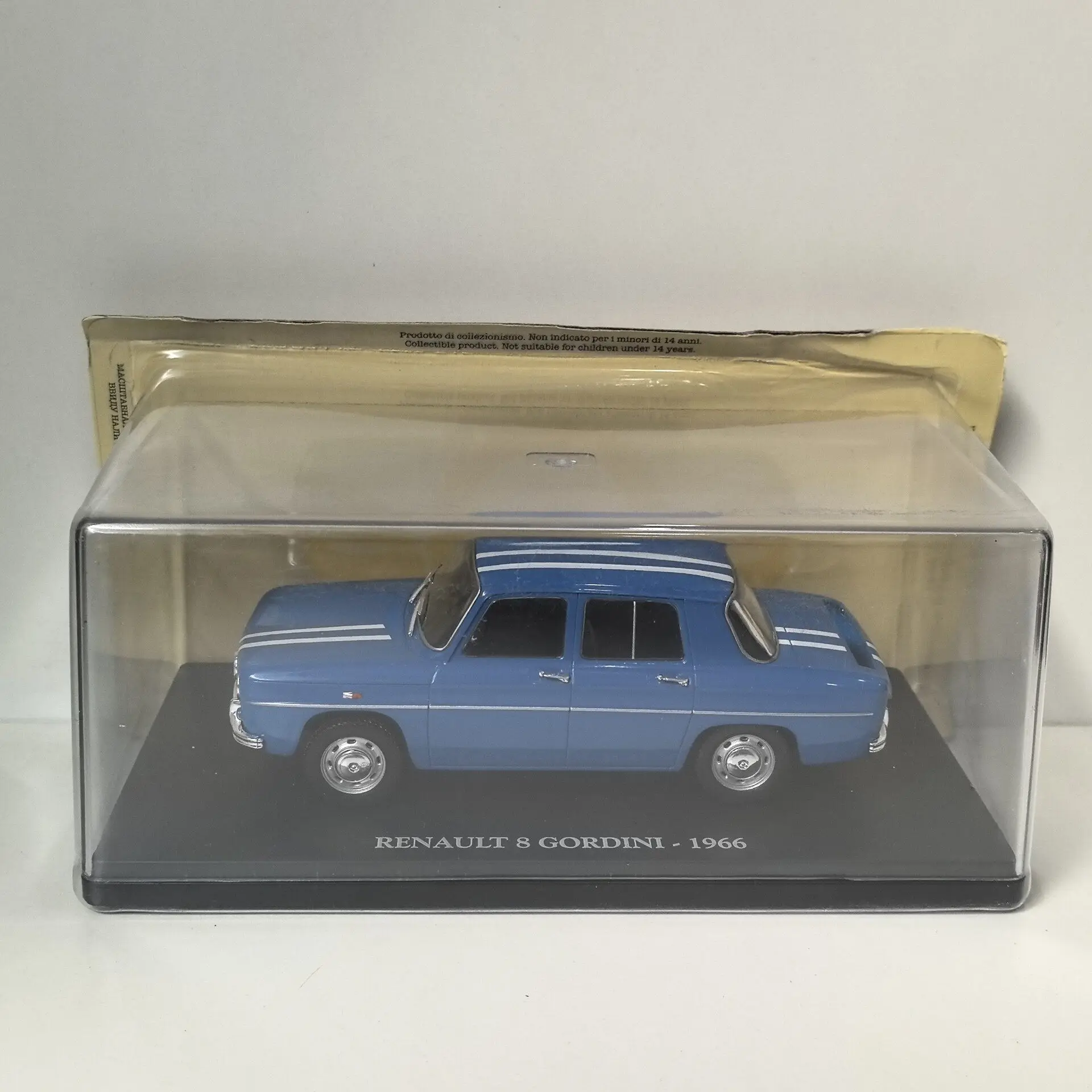 

Diecast IXO 1/24 Scale RENAULT 8 GORDINI 1966 F8 Alloy Car Model