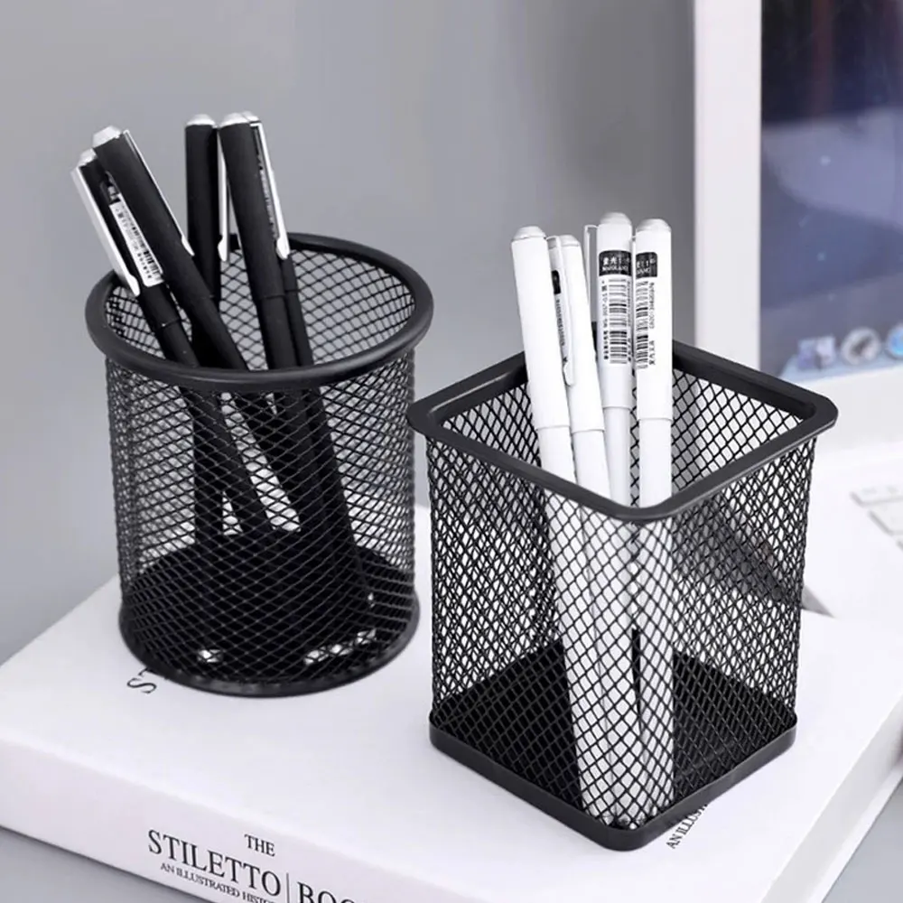 

2pcs black simple grid pen holder, stationery pen storage, creative and fashionable makeup brush storage pen holder.
