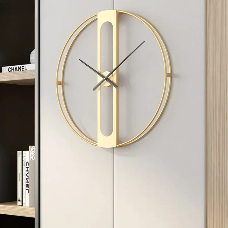 Minimalist Gold Wall Clocks Luxury Metal Large Modern Watch Mechanism Living Room Clocks Silent Ironwork Clock Wall Decoration