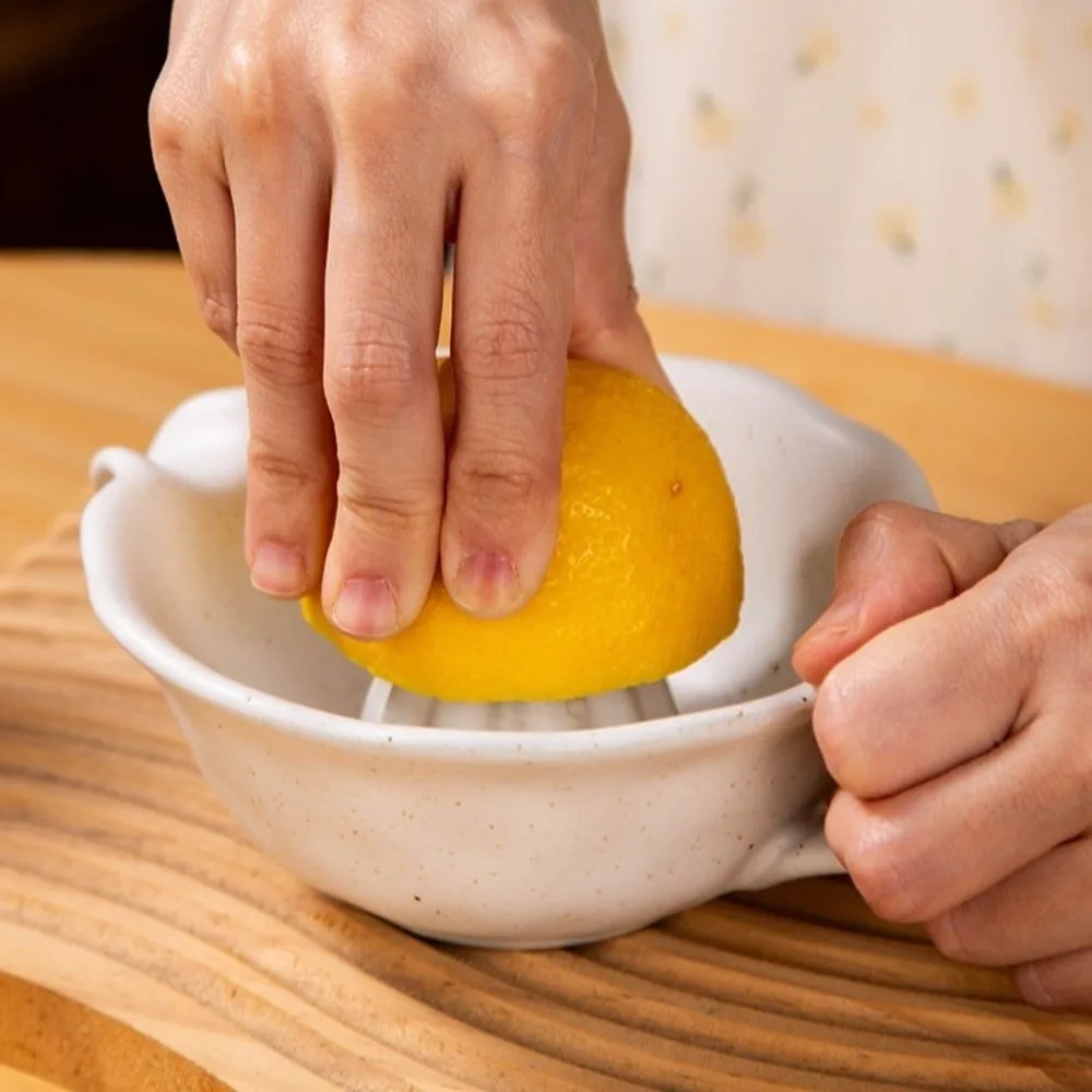 Ceramic Citrus Juicer Easy-Rinse Integrated Pour Lip Lemon Squeezer Loop Grip Manual Press Citrus Reamer Bowl Kitchen