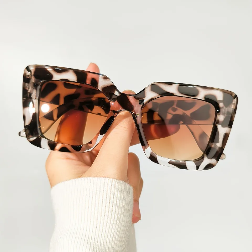 Leopard Print Square Women Gradient Eyeglasses Fashion  display picture 1