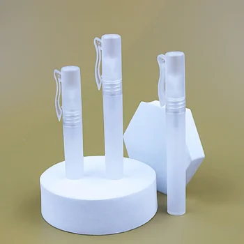 10-200 adet 5ml 8ml 10ml parfüm kalemi sprey şişe bölünmüş şişe PP plastik taşınabilir alkol sprey şişe fırçalayın örnek şişeleme