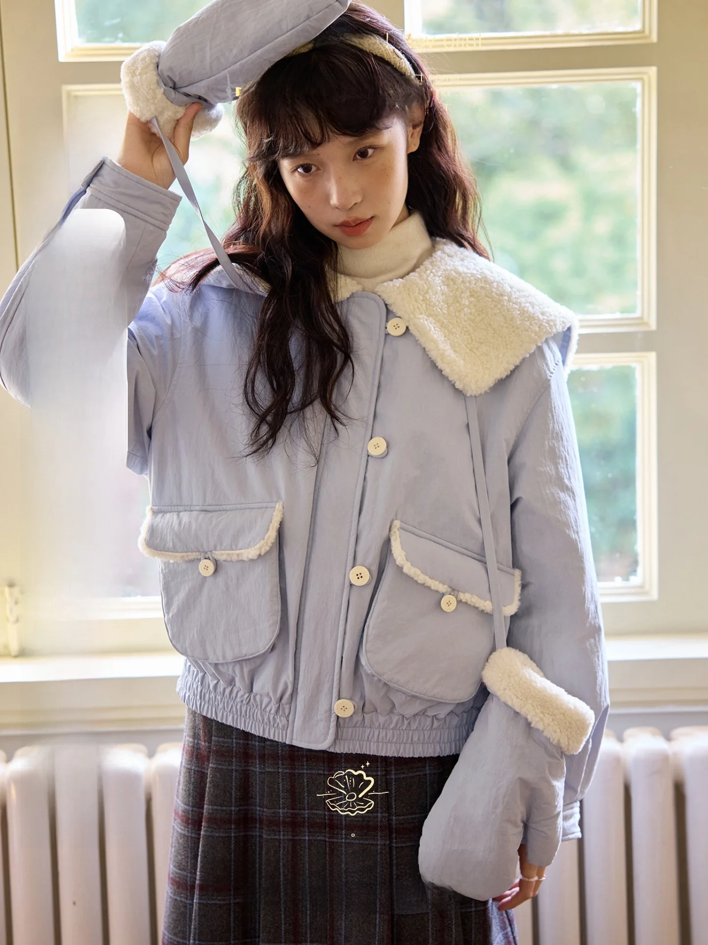 

Теплые перчатки из овечьей шерсти, короткая хлопковая куртка, верхняя одежда, новая модная женская зимняя куртка в стиле ретро с отложным воротником