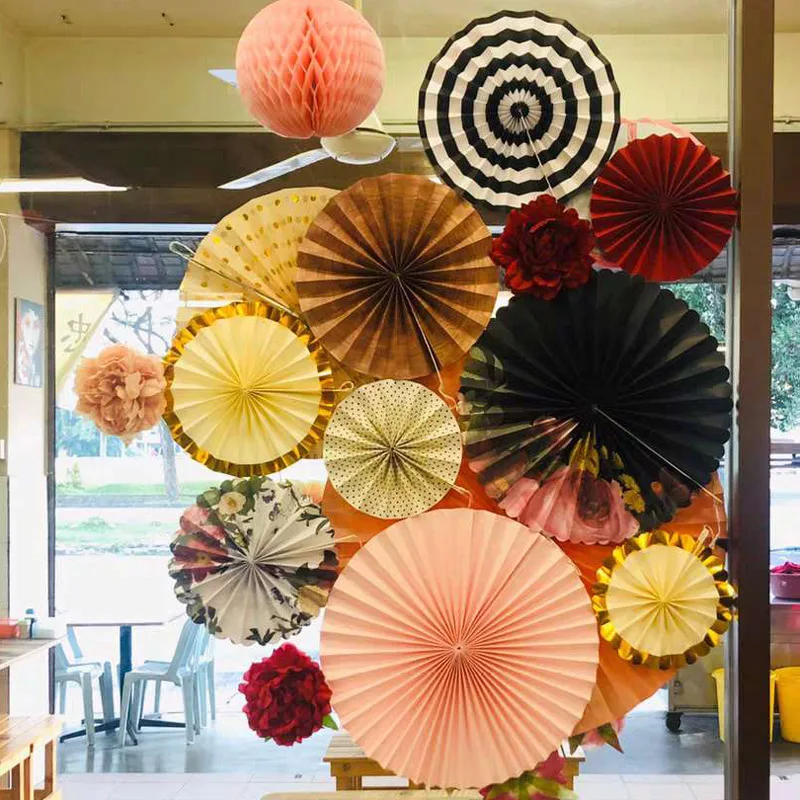 8pcs/set Decorative Chinese Wedding DIY Wheel Tissue Paper Hanging Fans Flowers Craft For Party Wedding Baby Shower Decoration