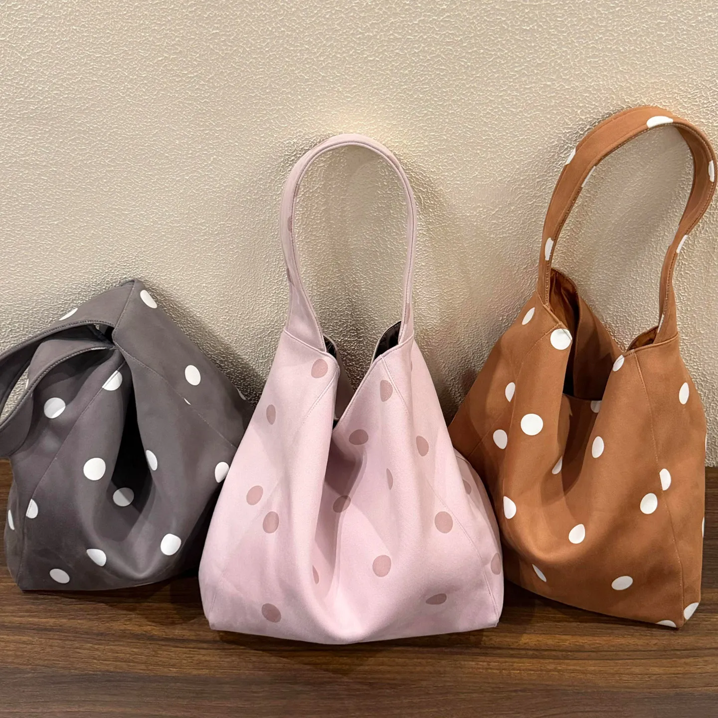 Bolsos Tote de Ante Sintético con Estampado de Lunares para Mujer, Primavera 2026, Nuevo Bolso Cruzado Informal con Botón Magnético, Bolso de Hombro Rosa Dulce de Moda