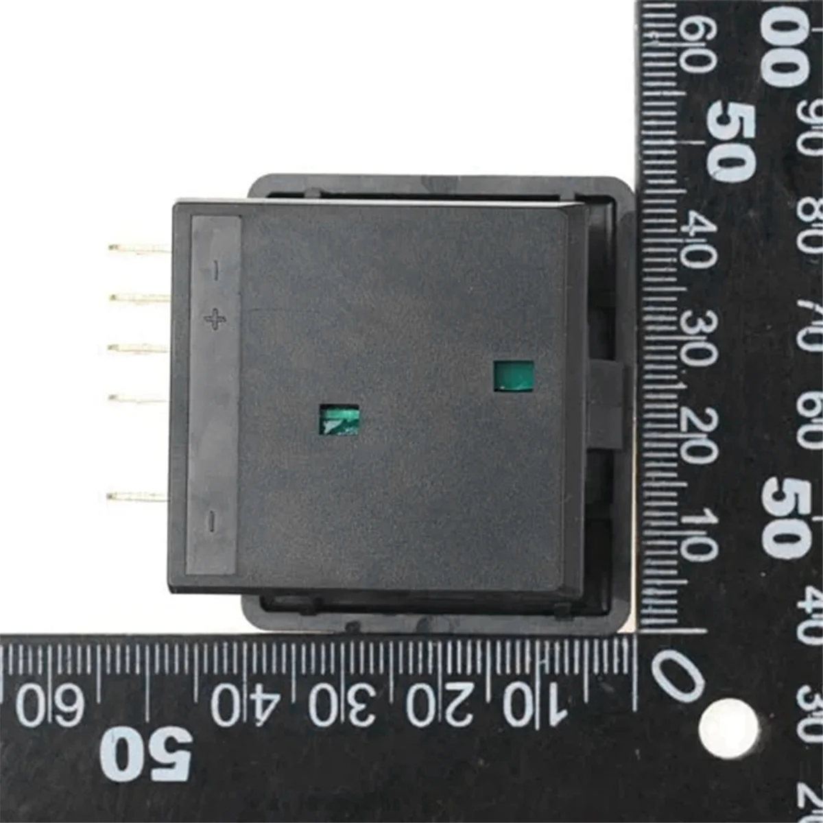 

# 78L автомобильные детали и аксессуары, кнопка включения управления электрическим окном автомобиля для Fiat Uno Lancia Y10, черный