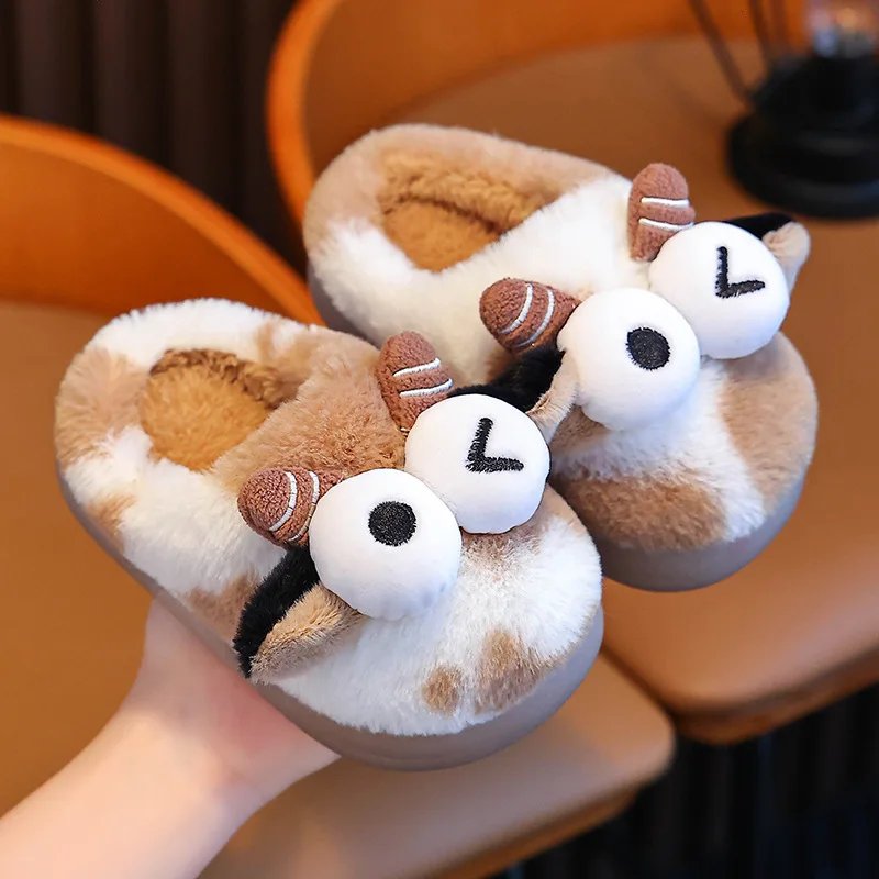 Winter Cartoon Kids Slippers Giraffe Cow Plush Warm Girls Boys Slippers Soft Sole Non Slip Toddler Children Indoor Shoes