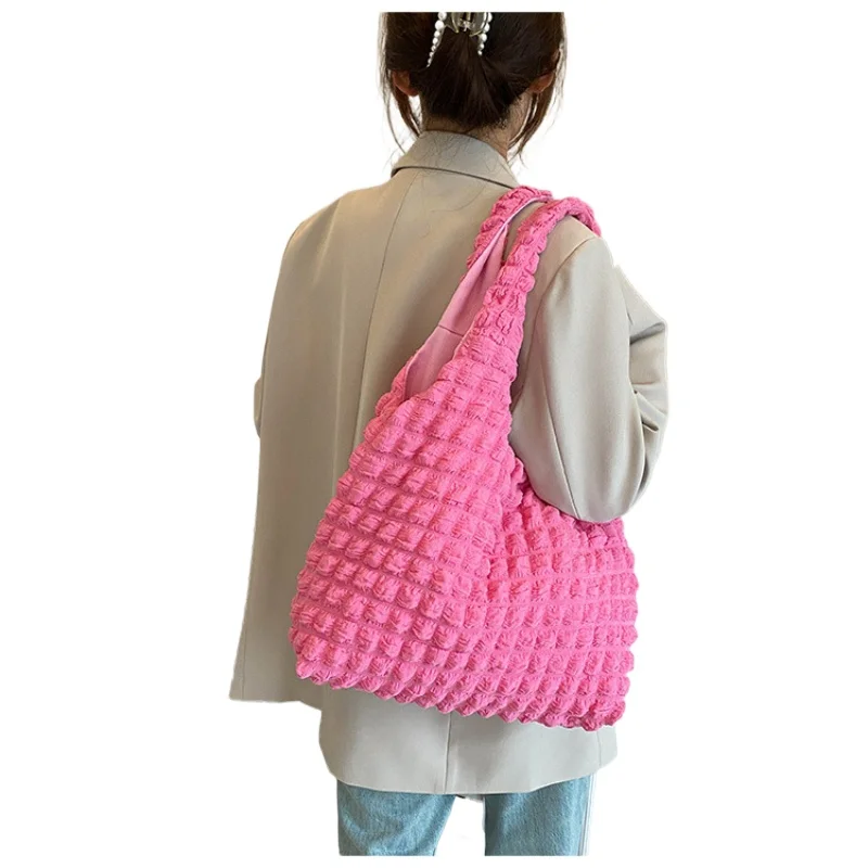 

2025 spring popular fashion simple temperament commuting pleated bag female single shoulder armpit bag handheld bucket bags tide