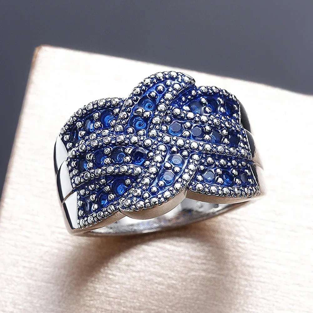 High end, irregular lines, fully inlaid zircon rings, women's Instagram fashion, cool style, personalized jewelry