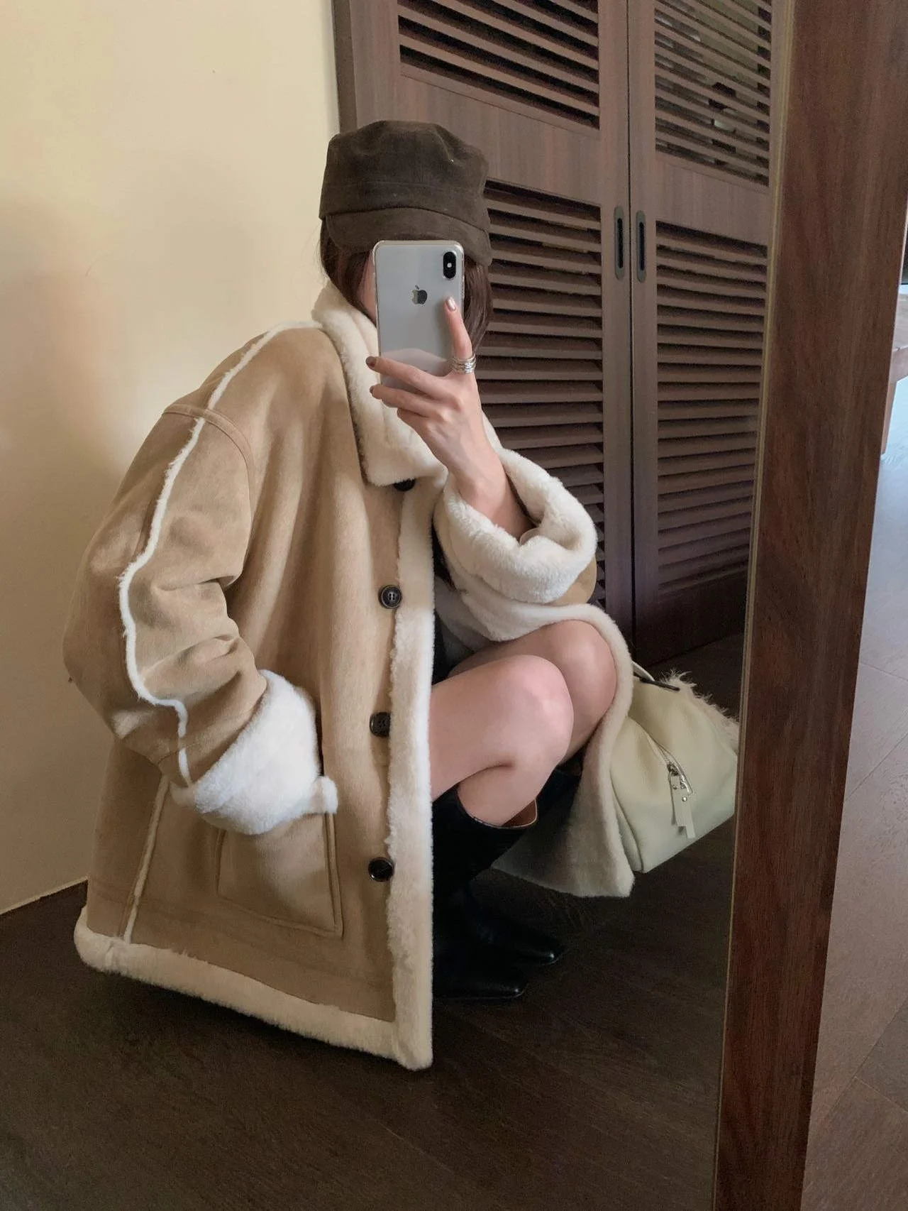 Thiened Fce 暖かさ カジュアル ルーズフィット スタンドカラー レザーとファー インテイテッド 秋冬 アウター S4404 レトロ Sle