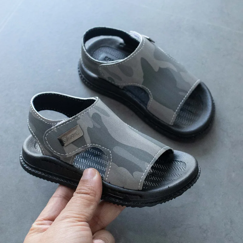 Nuove scarpe per bambini sandali ragazzo estate fondo morbido antiscivolo scarpe sportive per bambini sandali da spiaggia in pelle PU pantofole