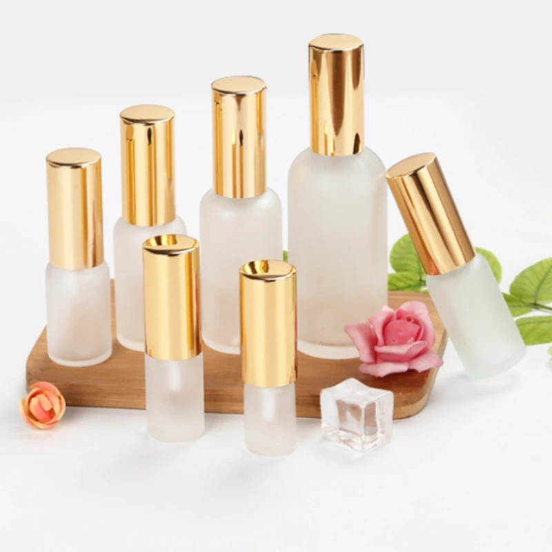 1Pcs 15ml 30ml 50ml 100ml Empty Frosted Glass Perfume Fine Mister Room Home Spray Liquid Cosmetic Bottles with Gold Spray Pumps