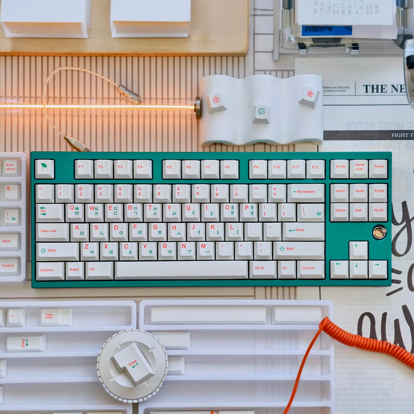 144 Keys Irregular White Keycaps Pink Mint Green Korean Dye-Sub Cherry Profile PBT Keycaps For Custom MX Mechanical Keyboard