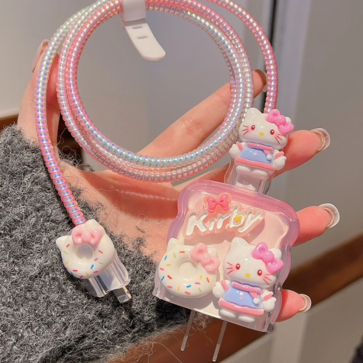 2025 الغطاء الواقي لشاحن أبل الجديد الأكثر مبيعًا بيجامة دونات وردية اللون Kt غطاء حماية لكابل البيانات #3