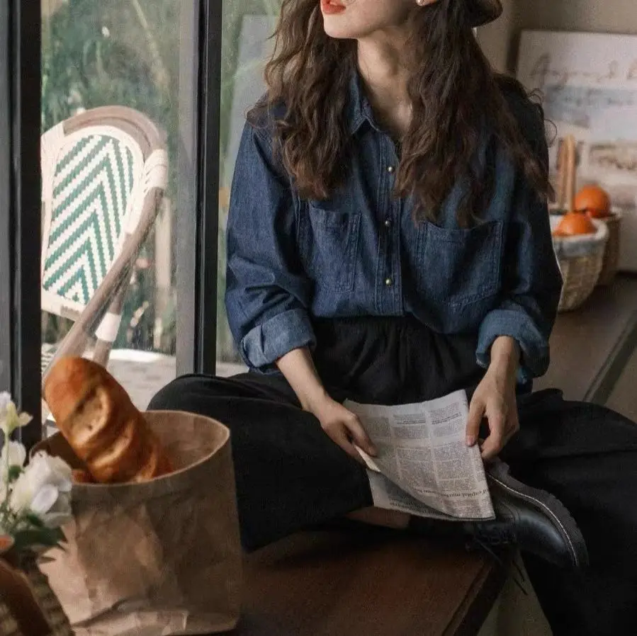 

2025 New Vintage Long-sleeved Unique Design Sense Layering Denim Shirt