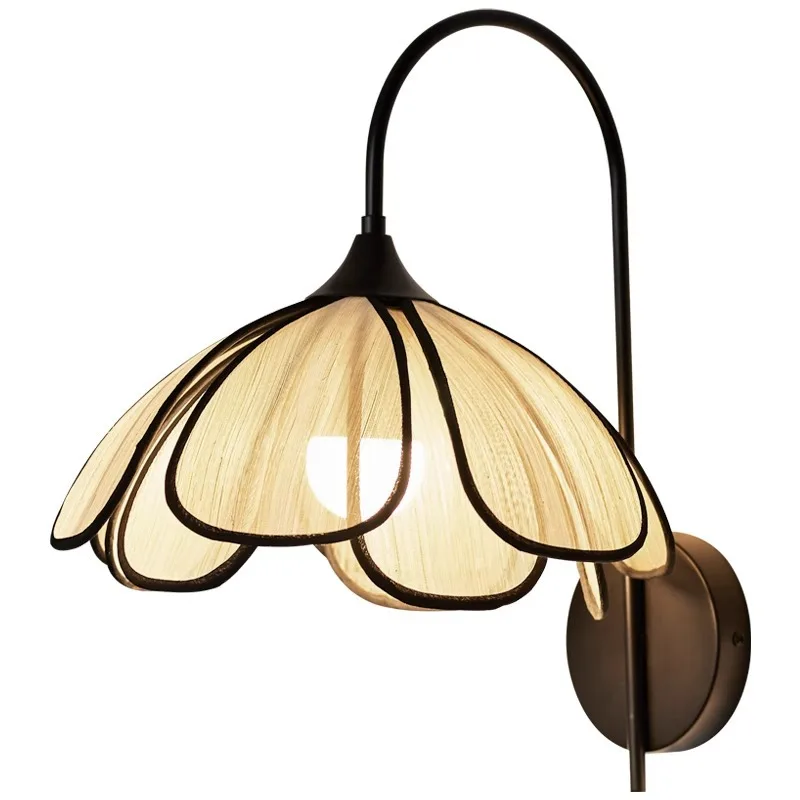 French cream wind wall lamp Nordic simple dining room living room bedroom Japanese medieval art high-end petal lamp