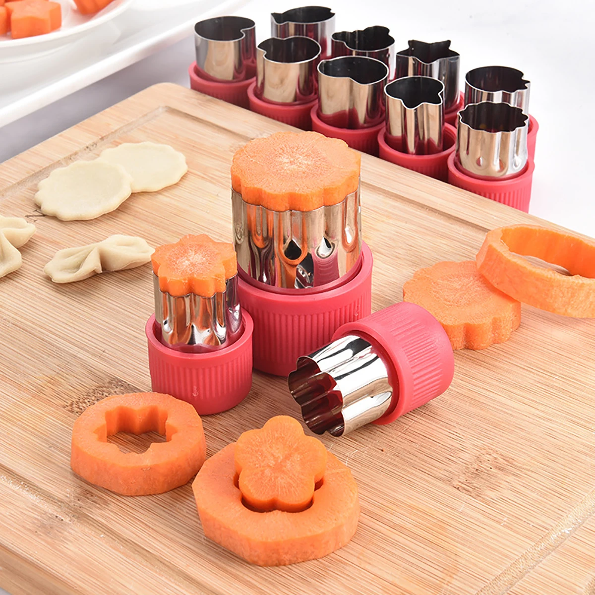 6/8/10/12 pcs Gemüses ch neider Blume Tier Cartoon Form Form Obst kuchen Keks Schneid form Kinder Lebensmittel Backen Styling Werkzeuge