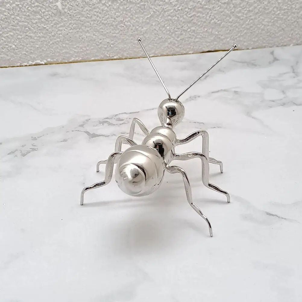 Metal Ant Sculpture…