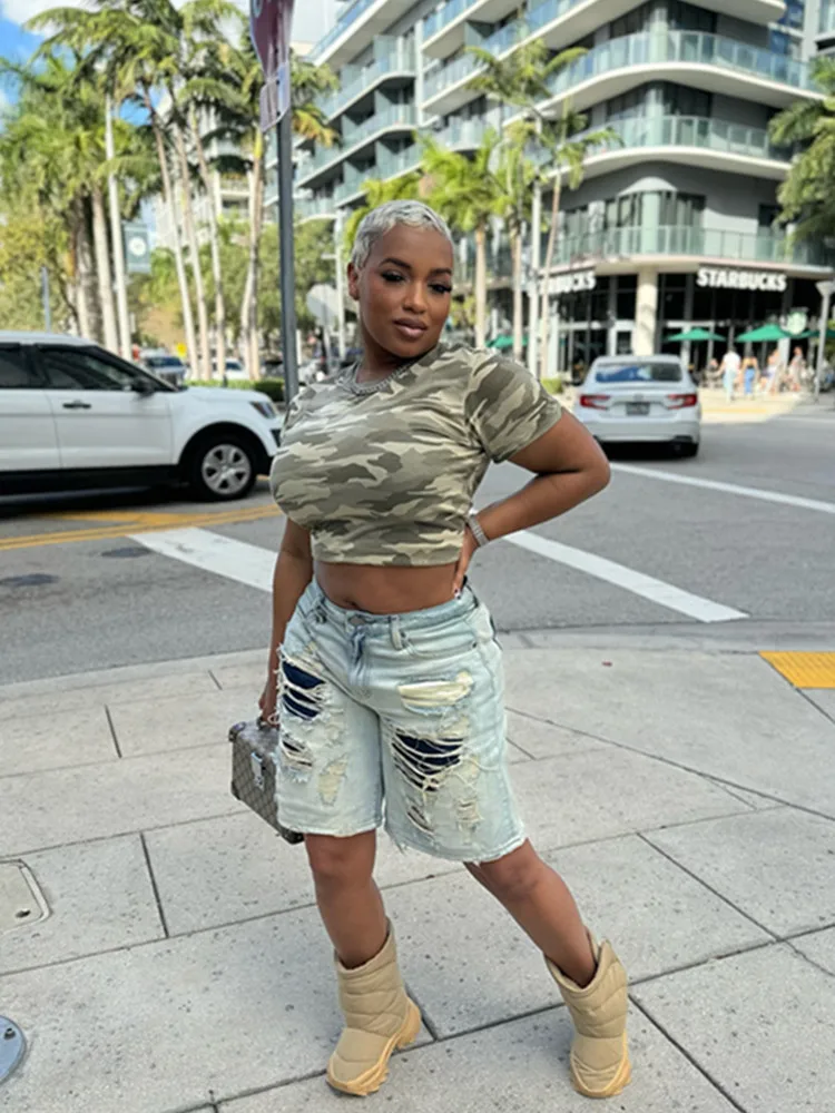 

BKLD 2025 Spring New Women Clothing Streetwear Ripped Jeans Calf-Length Fashion Patchwork Cropped Pants Denim High Waist Capris