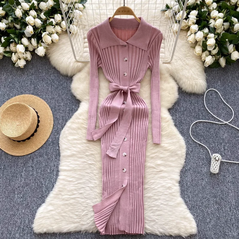 فساتين نسائية من REALEFT لفصل الخريف والشتاء مع حزام جديد عالي الخصر وأكمام طويلة وياقة بولو واحدة الصدر فستان تريكو