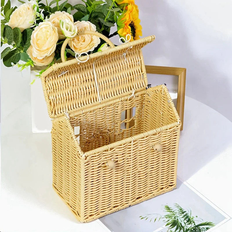 

Rattan House Shaped Basket with Lid Decorative Hand Woven Shelf Organizer with Folding Handle Harvest Wicker Basket-TCES