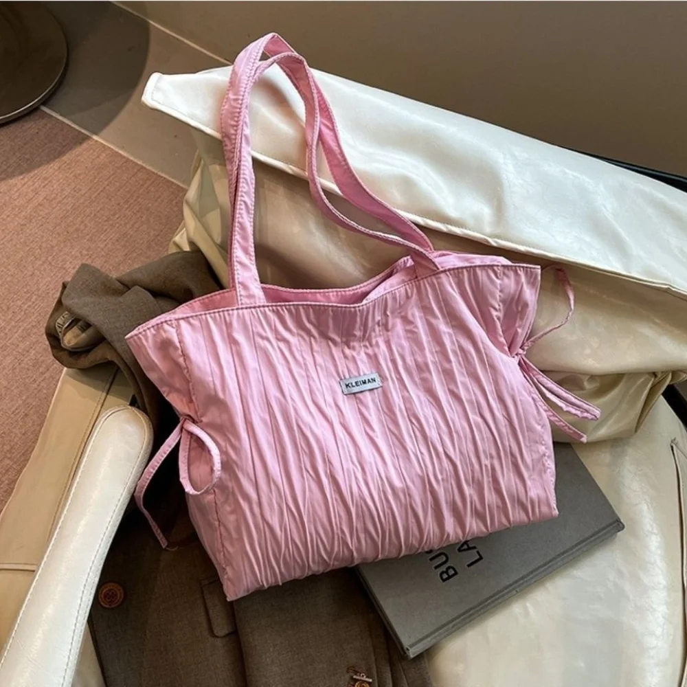 

Stylish Solid Color Women's Wrinkle Totes Bag High Capacity Leightweight Single Shoulder Bag Zipper Casual Underarm Bag Female