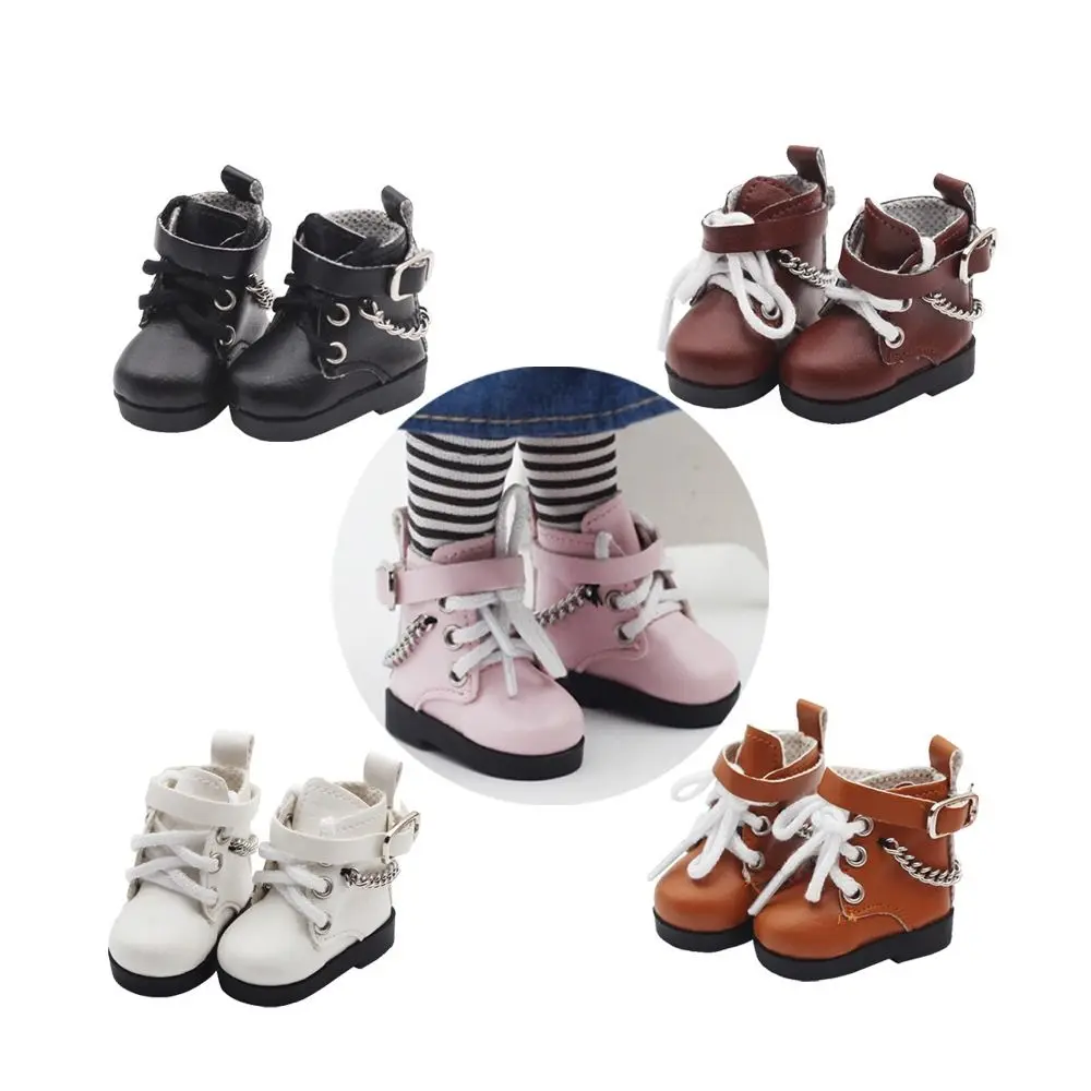 1 par de Mini zapatos de muñeca de cuero PU, zapatos con cadena, Mini 4,5*2cm, muñeca BJD, zapatos de PU, lindos zapatos para muñeca, botas para muñeca EXO, muñeca BJD 1/6