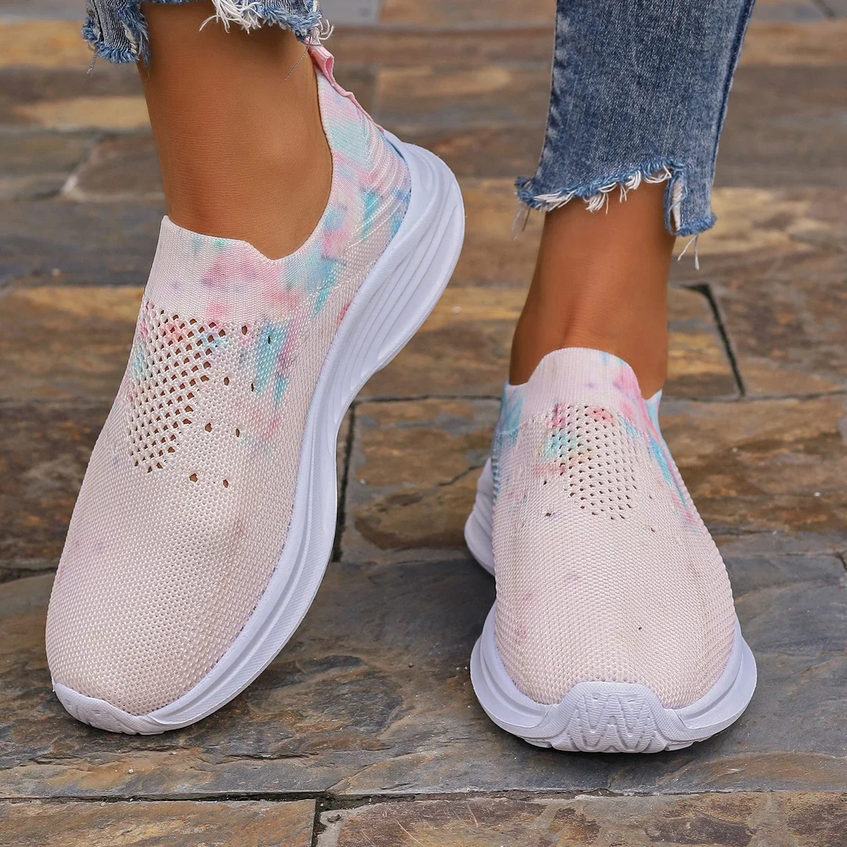 Women Casual Sports Shoes Autumn New Breathable Mesh Knitted Sneakers Women Non Slip Running Shoes Plus Size 43 Lazy Casual Shoe