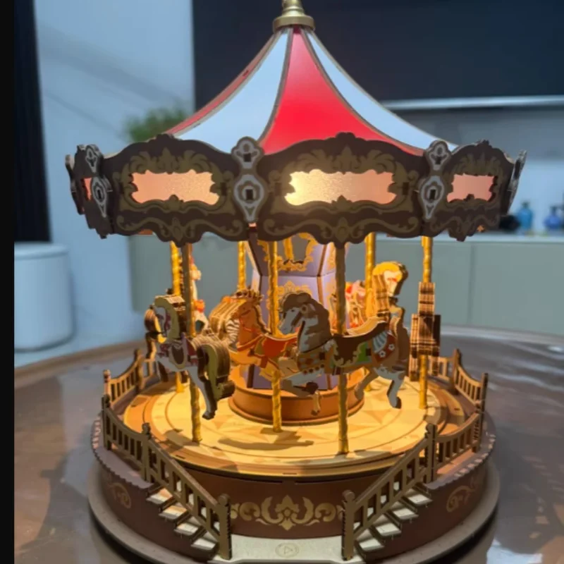 Caixa de música bloco de construção modelo kit diy artesanal montagem criativa brinquedo para as mulheres presente natal com recurso carrossel criativo