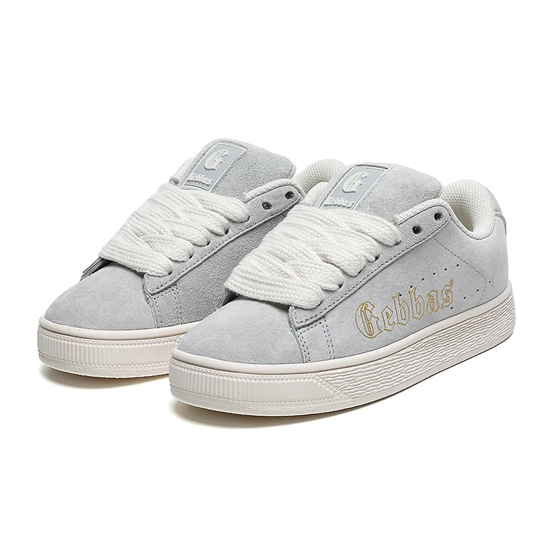 

2026 New Street Trend Sports Shoes: Unisex Couples Retro Breathable Soft-Soled