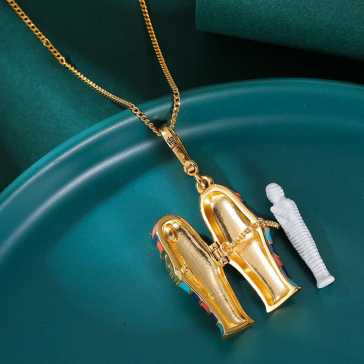 1Pc Exquisite Enamel Glaze Openable Egyptian Pharaoh Pendant Necklace Jewelry Women's High-End Mummy Keychain Decor Gift
