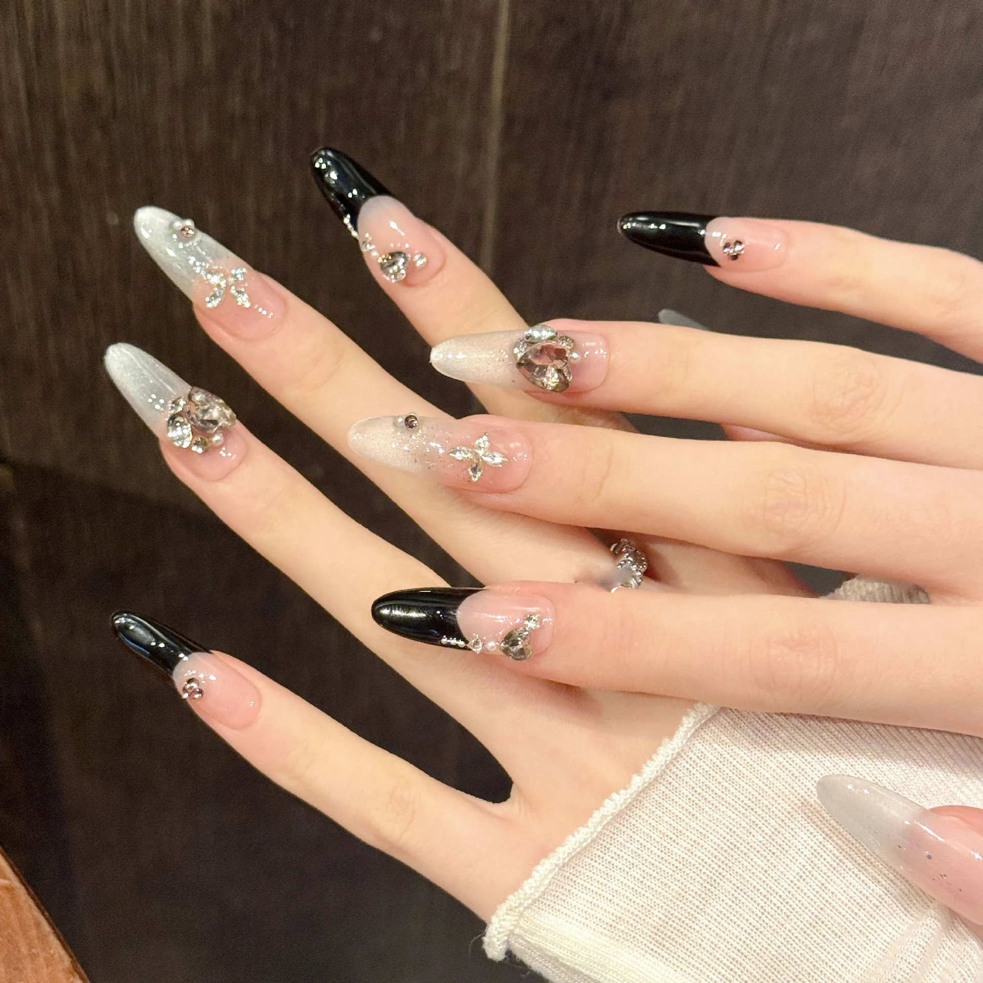 10 قطعة ضوء اليدوية الفاخرة الصحافة على الأظافر لطيف عين القط الأظافر كاذبة يمكن ارتداؤها الساحرة K9 الماس ديكور الفرنسية الأظافر وهمية تلميح #6