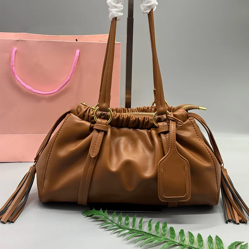 

2025 New Women's Bag Single Shoulder Underarm Commuter Bag Large Capacity Casual Retro Folding Handbag Multi Functional Wallet