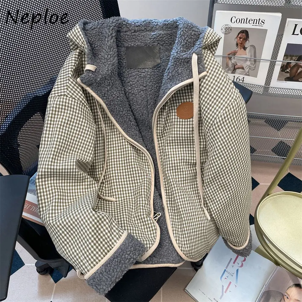 

Neploe Moda Lamb Wool Two Wears Jacket Warm Plaid Panelled Hoody Minority Outwears Loose Lace Up Trendy Hot Sell Korea Coats