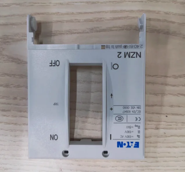 

New NZM2 series Plastic-case circuit breaker cover EATON