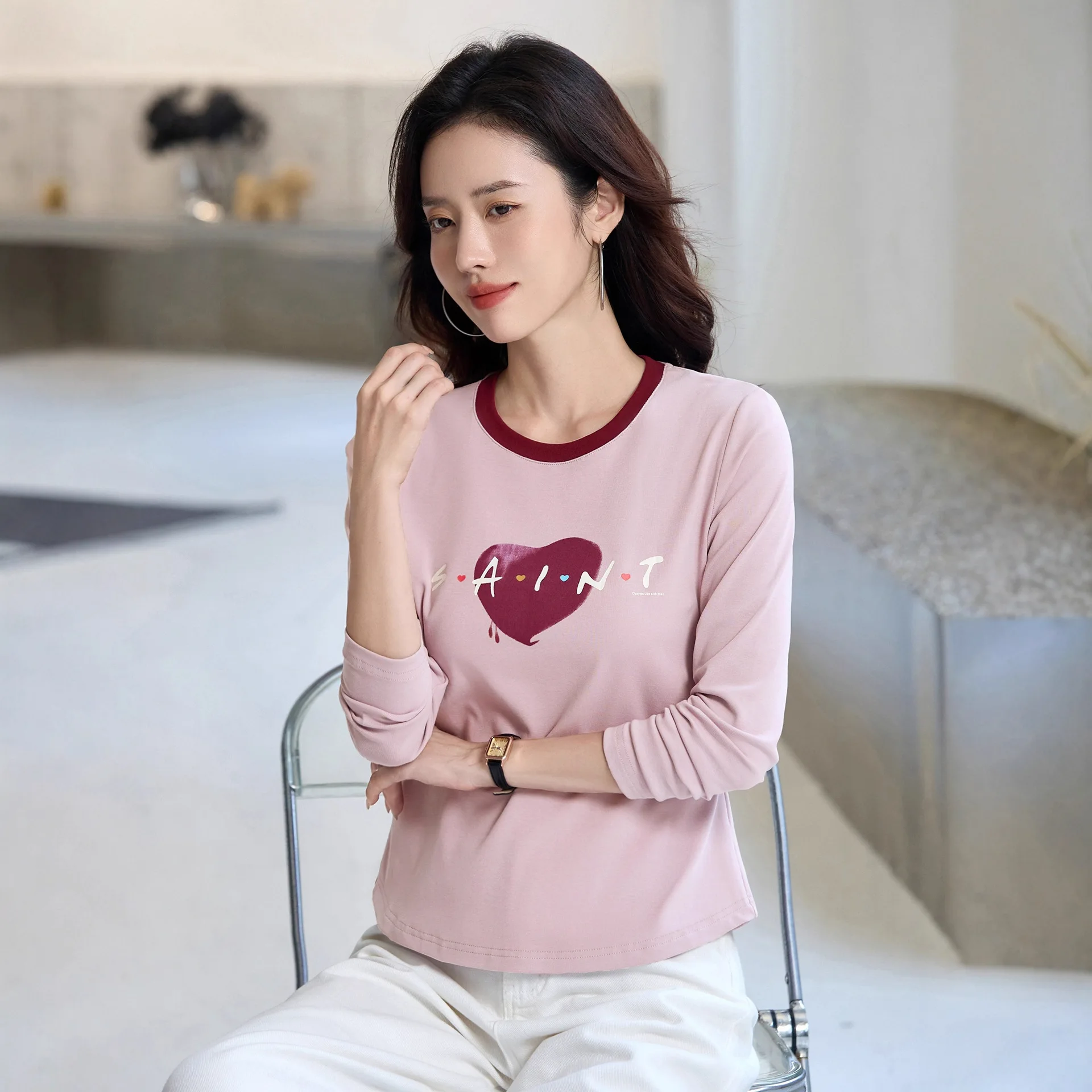 เสื้อยืดแขนยาวแฟชั่นลายหัวใจสไตล์เกาหลีทรงหลวมสำหรับผู้หญิง เสื้อผ้าคุณแม่ใส่ทำงาน แบรนด์ Sle Glass Rose