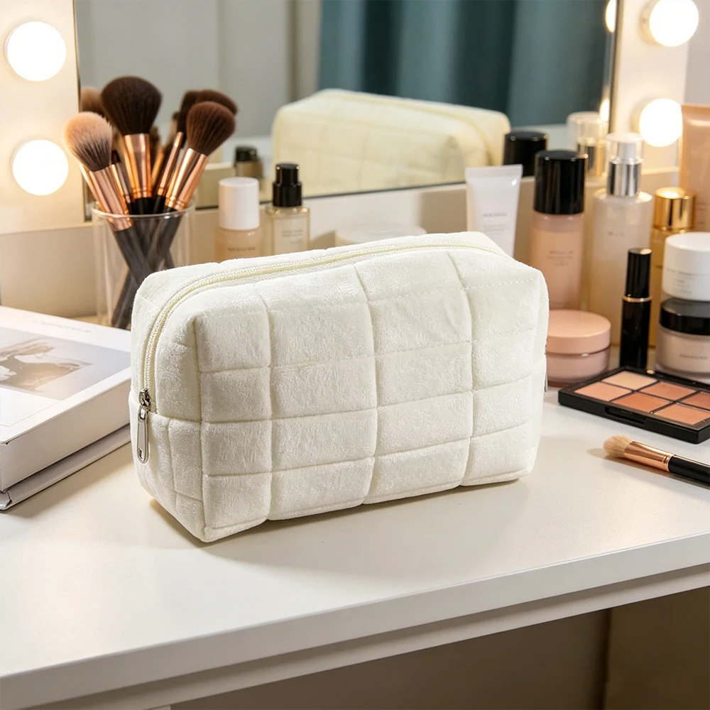 High‑End Sense Large‑Capacity Makeup Bag, Soft Pillow‑Style Cosmetic Storage Bag, Waterproof Portable Toiletry Bag