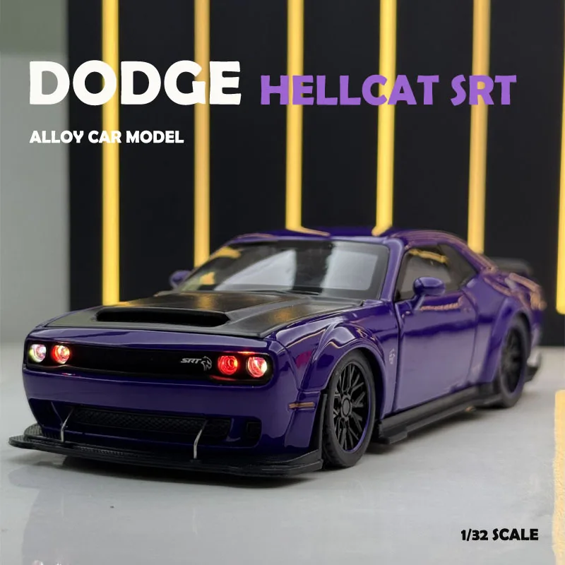 

Diecast 1:32 Dodge Hellcat SRT Alloy Car Model Sound Light Pull Back Metal Toy Vehicle Boy Gift Collection Miniature Voiture