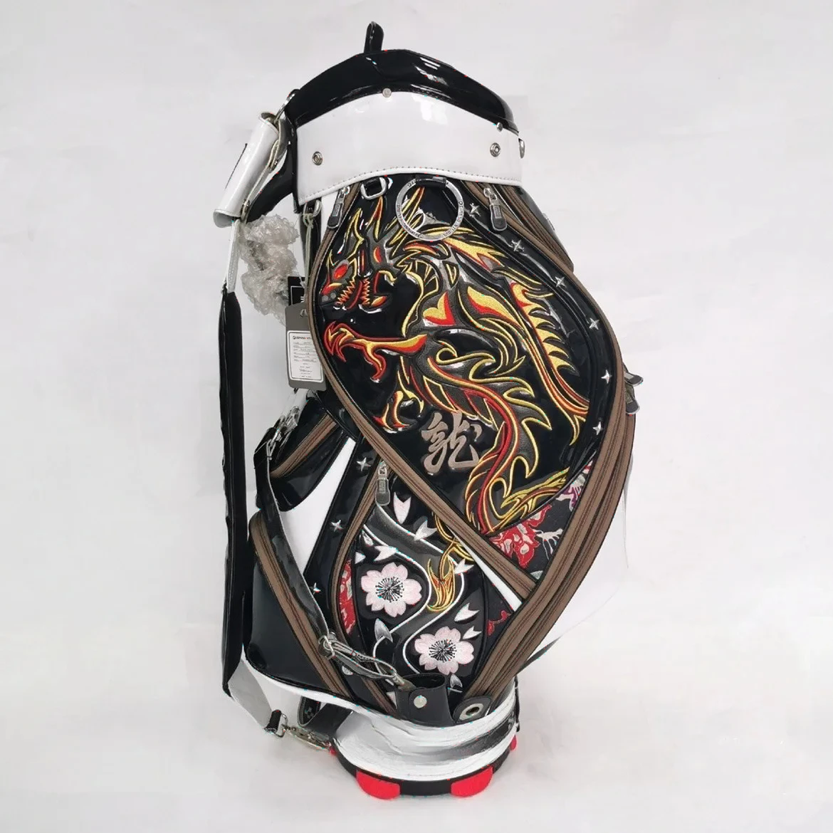 Factory Direct 2026 Professional Brand Standard Lightweight Waterproof Golf Bags with Trendy Gun Ca High Performance Sports