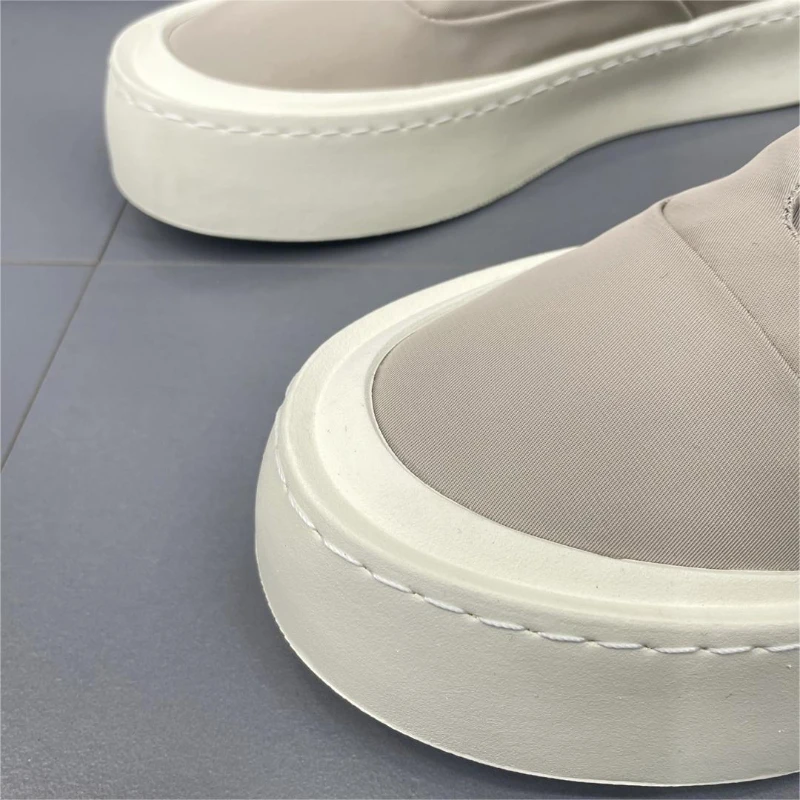 Sapatilhas de plataforma de slip-on masculino, sapatos casuais, sapatos confortáveis para caminhar, moda luxuosa, alta qualidade, ao ar livre, novo,