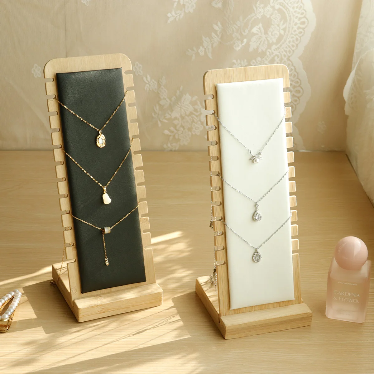 

Wood Necklace Display Stand Large Capacity Pendant Bracelet Anklet Long Chain Jewelry Storage Rack Counter Showcase Prop